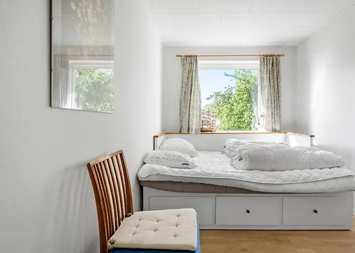 Lovely In With Wifi Ferienhaus